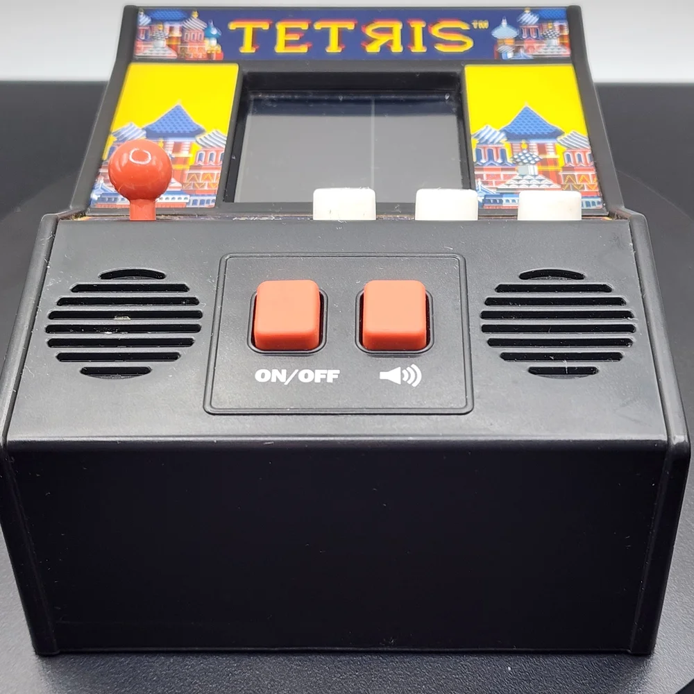 Retro Tetris Handheld Game Console - Black and Yellow